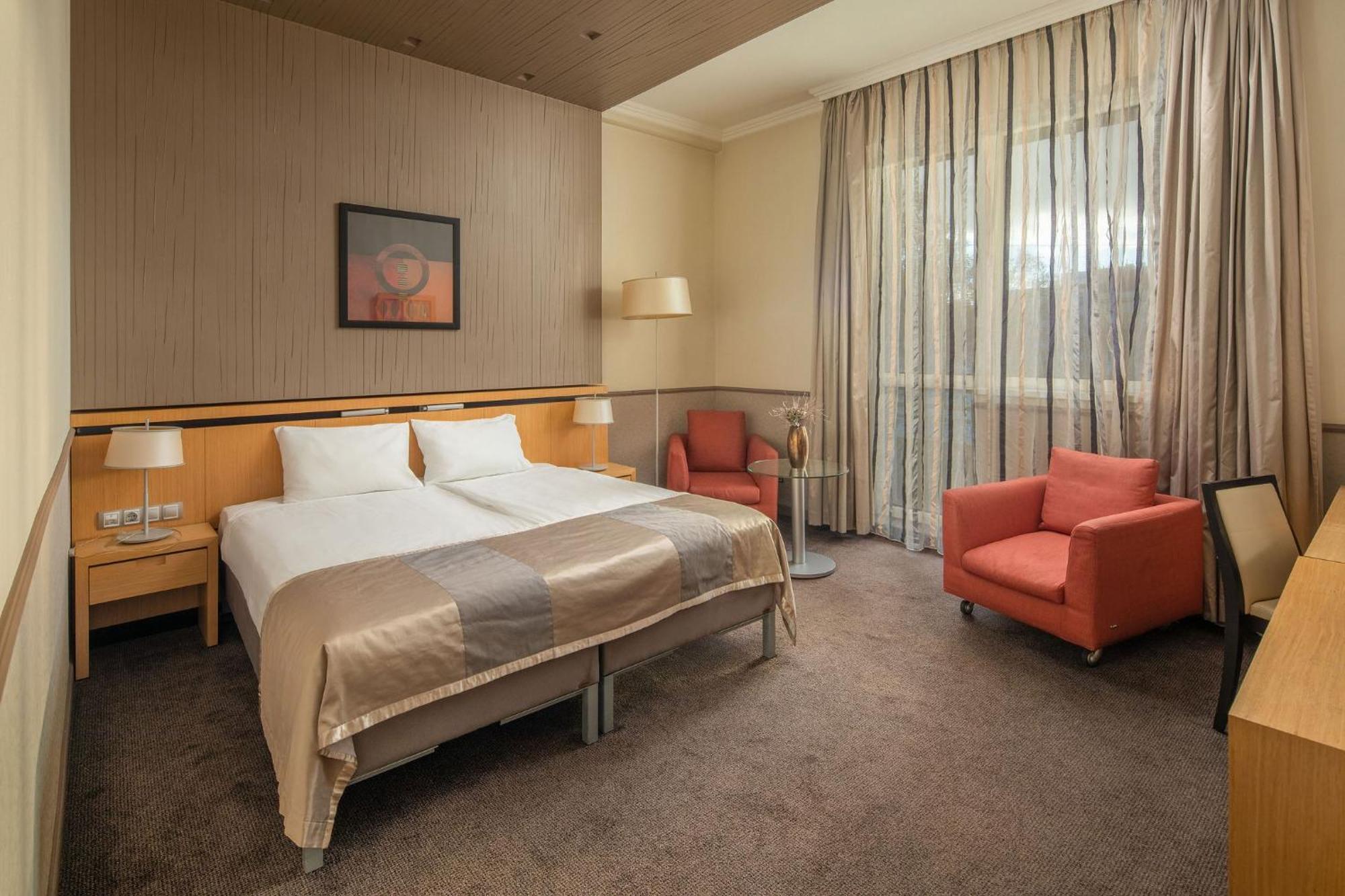 Deluxe Double or Twin Room,1538989636:JPEG